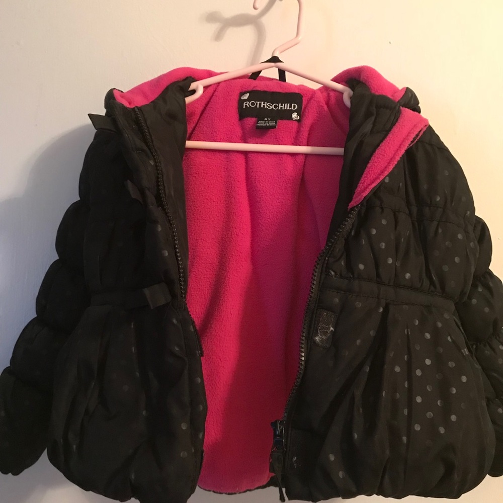Rothschild black and pink puffer coat 3T🎀